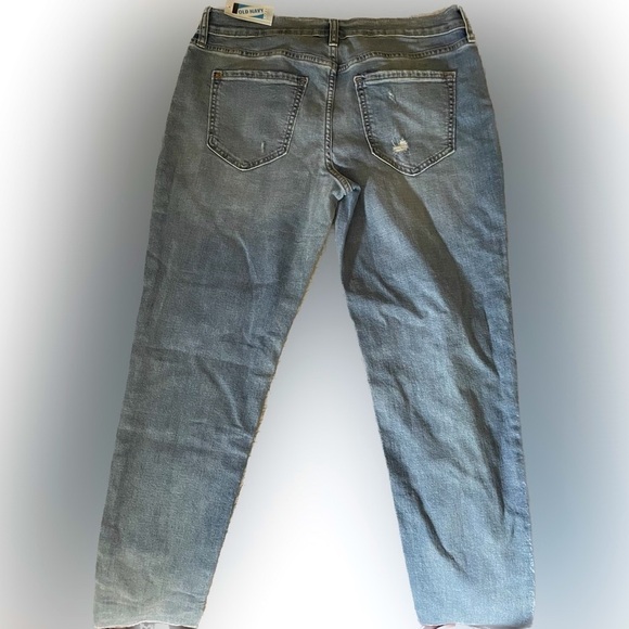 NWT, Size 4, Old Navy Boy Friend Jeans - Picture 3 of 6
